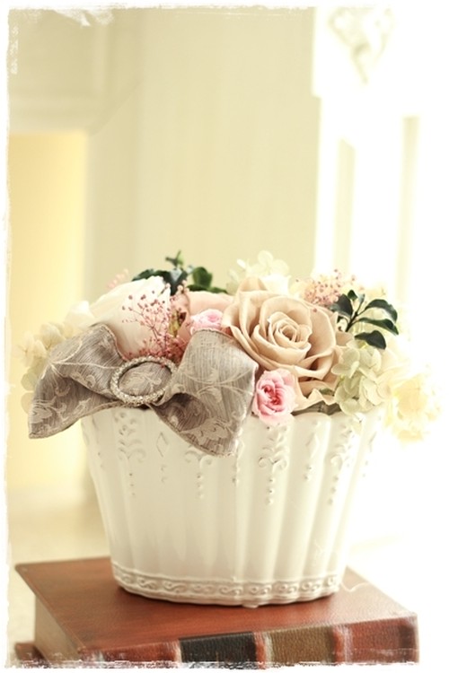 プリザーブドフラワーアレンジ リボン フルールドリラ フラワーギフトセレクトショップ