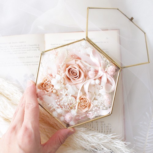 オーダーメイド お好きなお花でお作りするガラスケースのリングピロー アーティフィシャルフラワーやプリザーブドフラワーのヘッドドレス ブーケ Ribbon Flora