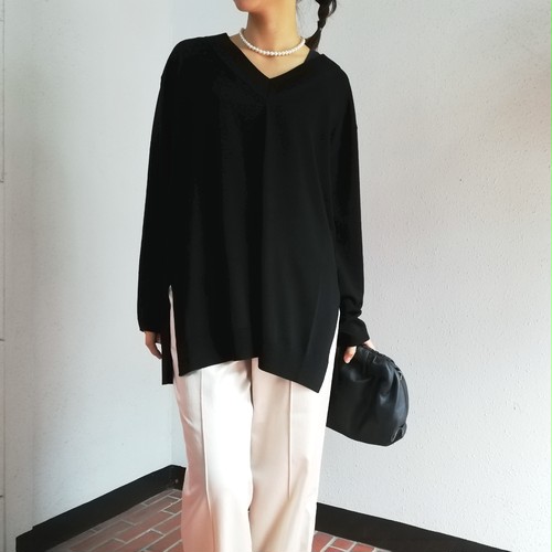 Odour(Ultra Fine Merino Wool Vネックプルオーバー) Odour(Ultra Fine Merino Wool Vネックプルオーバー)