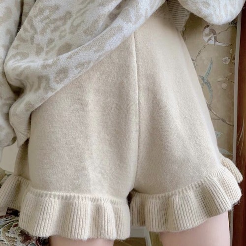 hem frill knit short pants 2c's hem frill knit short pants 2c's