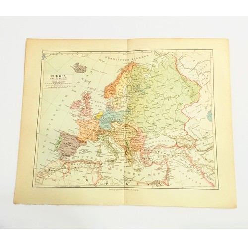 レトロな色合いが素敵な味わいのヨーロッパの古い地図