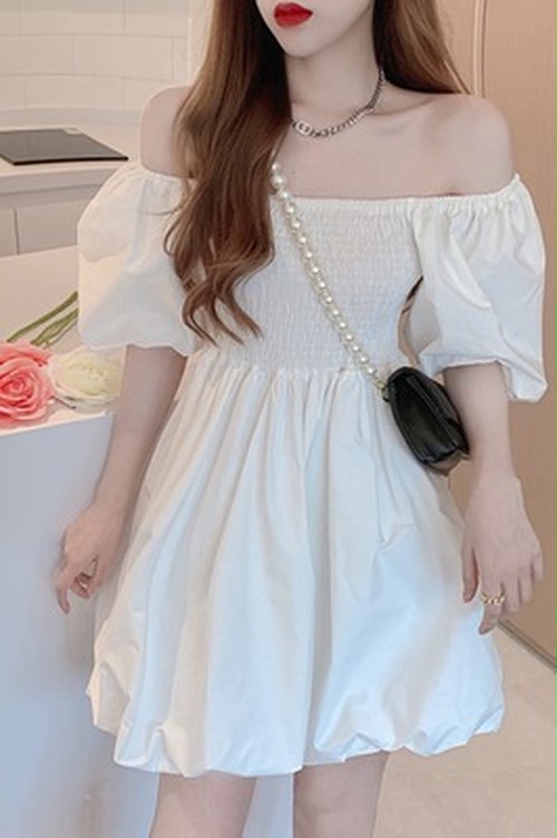 送料無料 スウィート パフ 白 ワンピース 女 フランス語 優しい 西洋風 若くなる ふわふわ 短 A 韓国レディースファッション通販 Whidy