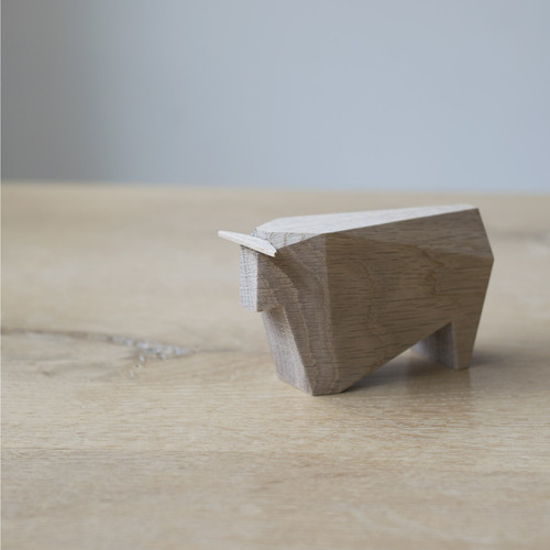 干支「丑」　ホルスタイン / ナラ