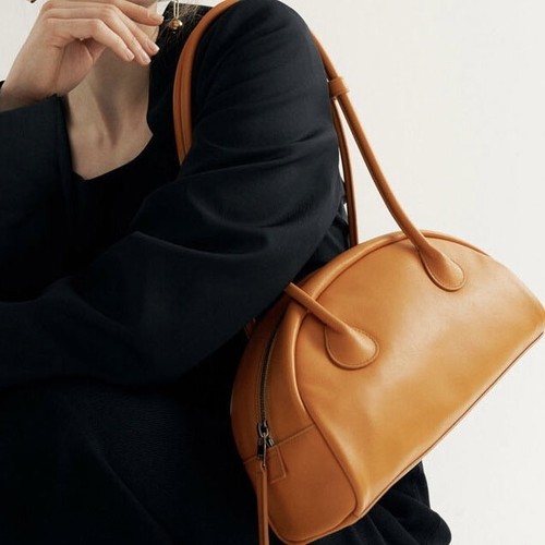 half moon hand bag 3c's half moon hand bag 3c's