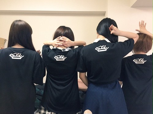 IDOL Tシャツ | BiSH official site