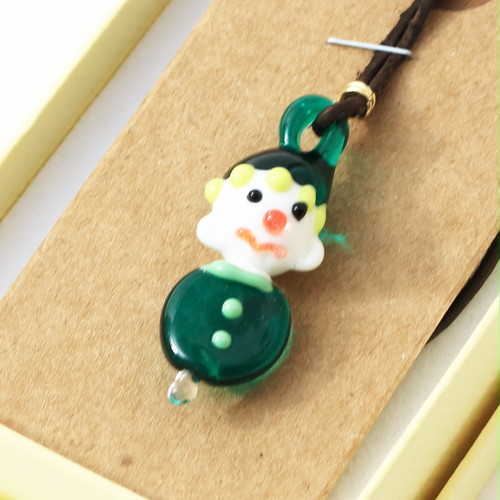 pierrot (green) pierrot (green)