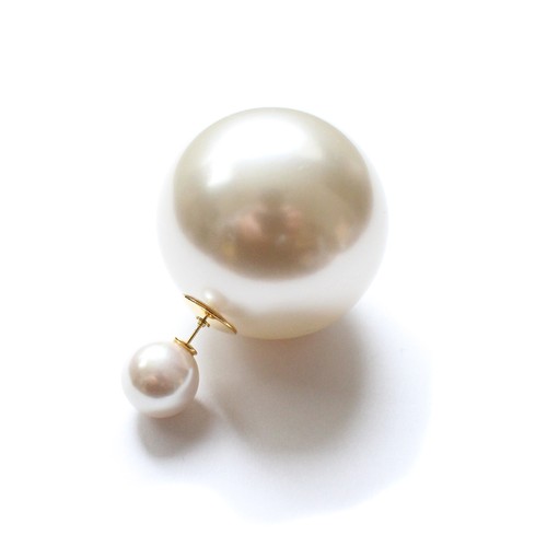 Amazing Big Pearl Pierce アメージングビックパールピアス Amazing Big Pearl Pierce アメージングビックパールピアス