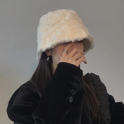 fur bucket hat 3c's fur bucket hat 3c's