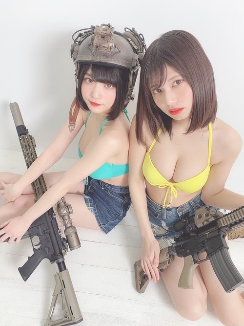 ねもぺろ表紙記念！ ポスター&生写真4枚付き 特装版PEACE COMBAT VOL.41 先行予約