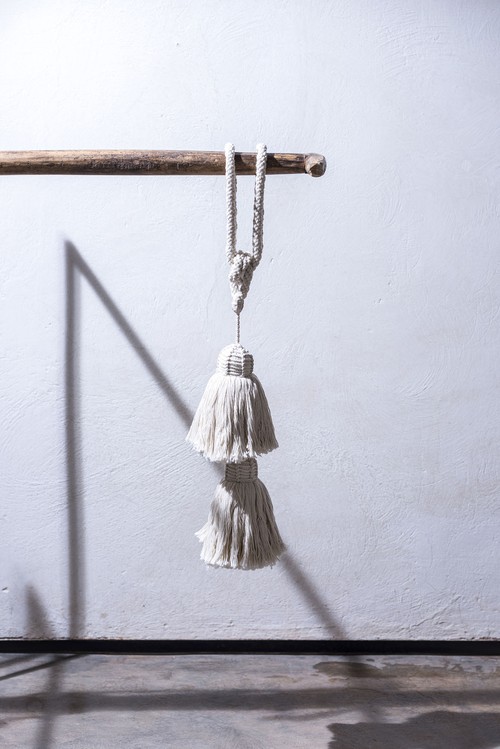 D POMPOM TASSEL