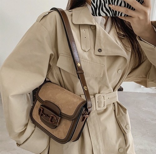 velvet shoulder bag 4c's velvet shoulder bag 4c's