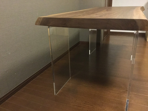 アクリル脚 無垢一枚板テーブル専門店 千年家具