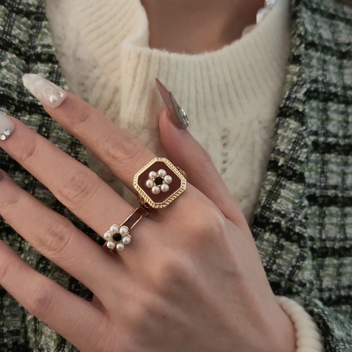 vintage square flower ring 2c's set vintage square flower ring 2c's set