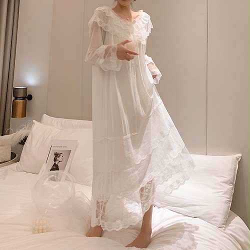 lace room dress 2c's lace room dress 2c's