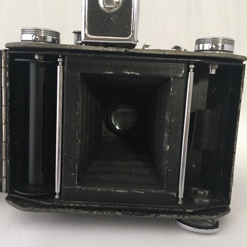 レトロ蛇腹カメラ セミミノルタⅡ改良型 1940年頃 | 路地裏の骨董カフェShop