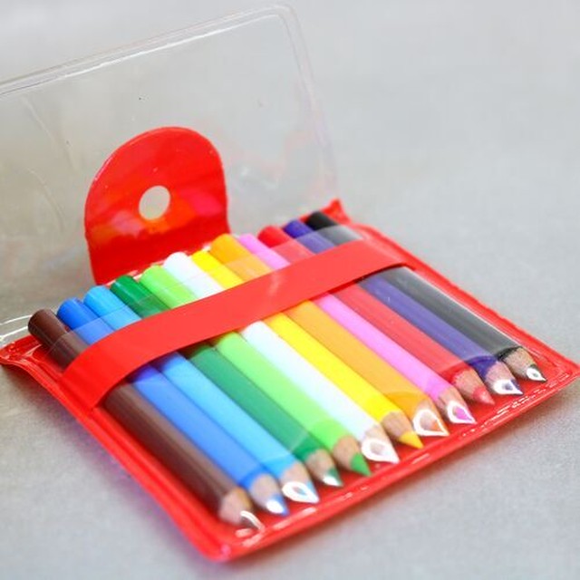 色鉛筆 Mini Color 日本製 文房具 Flune ベビー キッズギフト 文房具 食器 おもちゃ おしゃれ雑貨 猫雑貨