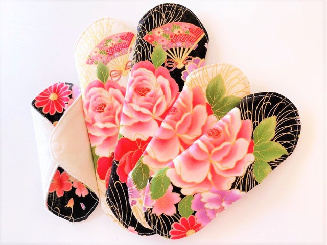 新作 マリンフローリッシュオリジナル布ナプキン ｍｉｙａｂｉ ４枚セットにふわふわの布ライナーおまけつき マリンフローリッシュ