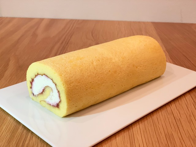 ラズベリーチーズロールケーキ ２４cm Patisserie Keyaki