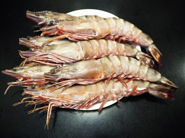 冷凍 天然特大海老 シータイガー 有頭 ７尾 海鮮居酒屋ｍａｒｕ