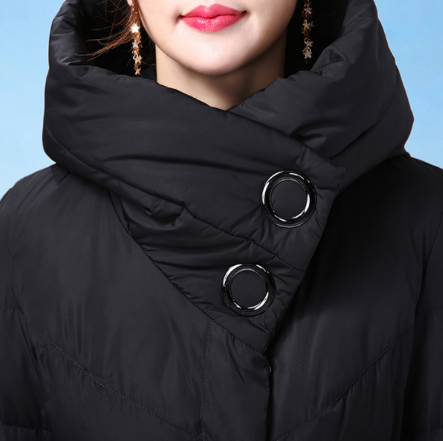 ダウンコートに付いた口紅の汚れがびっくりするほど綺麗に お客様の声 高品質 全国宅配クリーニング 修理のデア