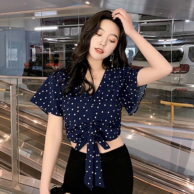 へそ出し トップス レディース 春 Vネック ドット柄 半袖 フロントリボン ガーリー レディース 韓国ファッション 直輸入通販 セクシーワンピース クールカジュアル 全品送料無料 Ukky Franky へそ出し トップス レディース 春 Vネック ドット柄 半袖 フロントリボン ガーリー レディース 韓国ファッション 直輸入通販 セクシーワンピース クールカジュアル 全品送料無料 Ukky Franky