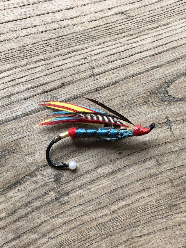 毛針 ブローチ ブルー 羽根 ハットピン フライフィッシング アクセサリー Choice