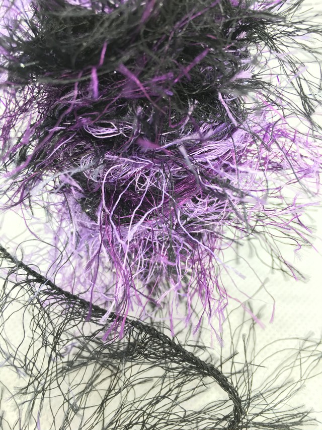 ファンシーヤーン 10 01 009 糸吉