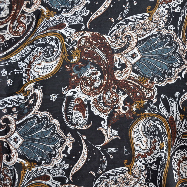 プリント柄ロング丈ガウン Dタイプ ダークペイズリー Far Out