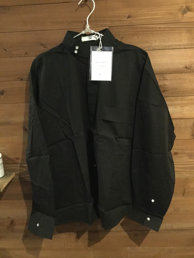 新品 黒シャツ ブラックシャツ メンズシャツ きれい目シャツ 韓国系ファッション 韓国系シャツ Boon Company 人気 トレンドファッション メンズファッション