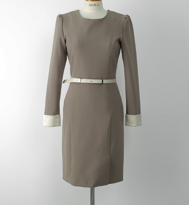 モーメントオープン配色ワンピース ベルト付き Berryberry