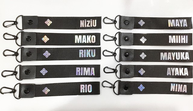 Niziu ネームストラップ キラキラ韓流商店