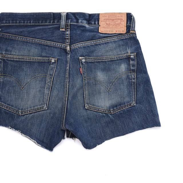 90's LEVI'S 551-0006 cutoff shorts Made in USA