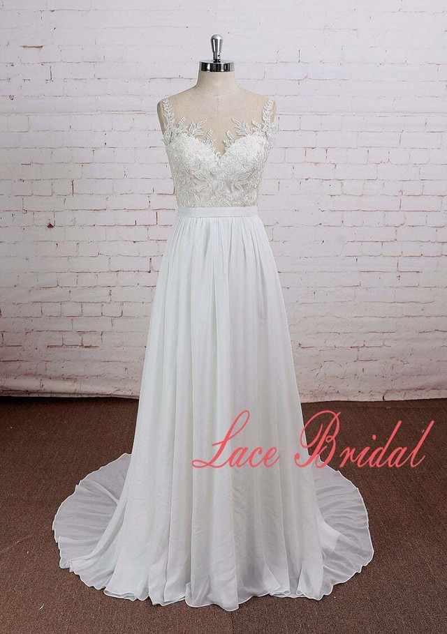 高品質 ウエディングドレス アイボリー リーフ刺繍 エレガント 可愛い 憧れのドレス 花嫁 ウェディングドレス ブライズメイド 結婚式 披露宴 Cinderelladress