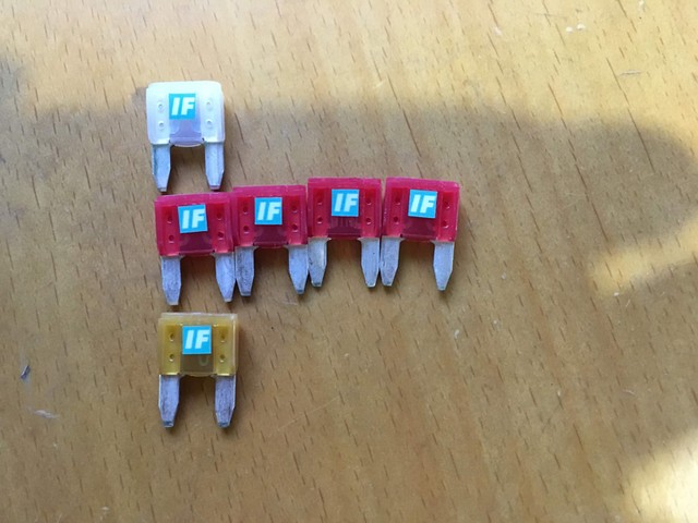 アイスヒューズフルセット Pcx125 150 1 2型 Jf28 Kf12用 Adio