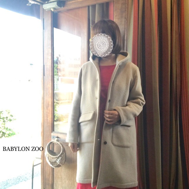 Tina And Susieのダブルフェイス フードコート Babylon Zoo