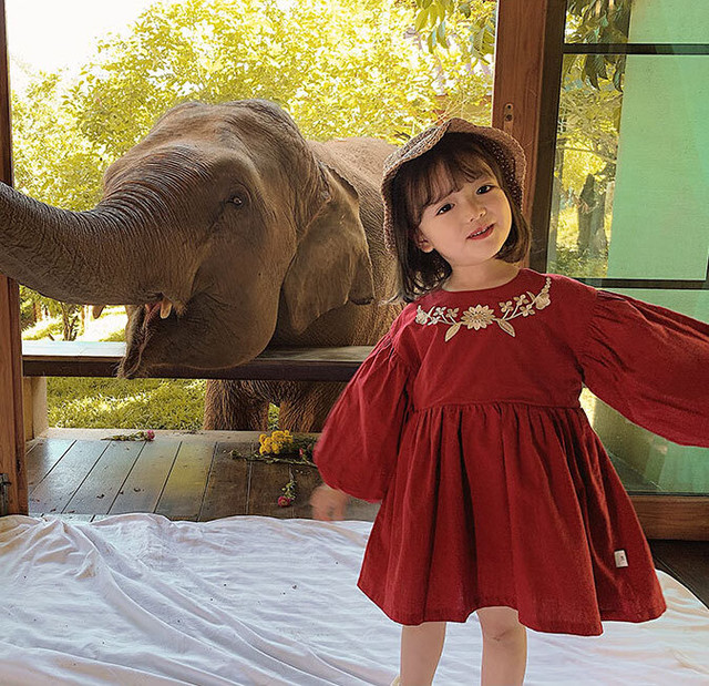 ワンピース 刺繍ワンピース ドレス エスニックワンピース ギャザーワンピース フレアワンピース Aライン 春夏 秋冬 春 夏 秋 冬 新作 子供服 子供 キッズ ジュニア 小学生 女の子 人気 おすすめ かわいい おしゃれ 韓国 韓国子供服 誕生日 バースデー プレゼント 贈り物