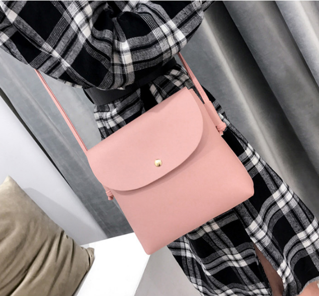 シンプルバッグ ショルダー メッセンジャーバッグ ファッション 使い方色々 無地 ファスナー ショッピング 3615 レディースアパレル専門店 Favorite