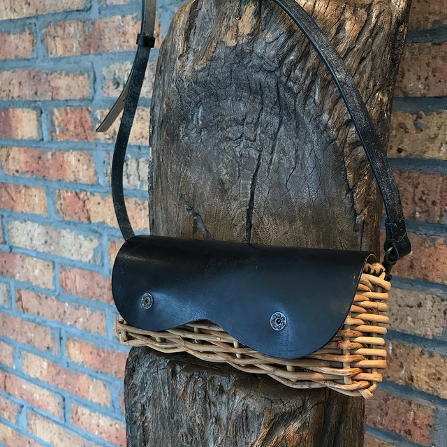 Ebagos メガネケース Antie