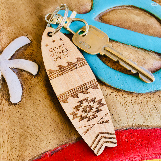 無料名入れ サーフボード型 Ortega Star ハンドメイド ウッドキーホルダー Hawaii Style Club