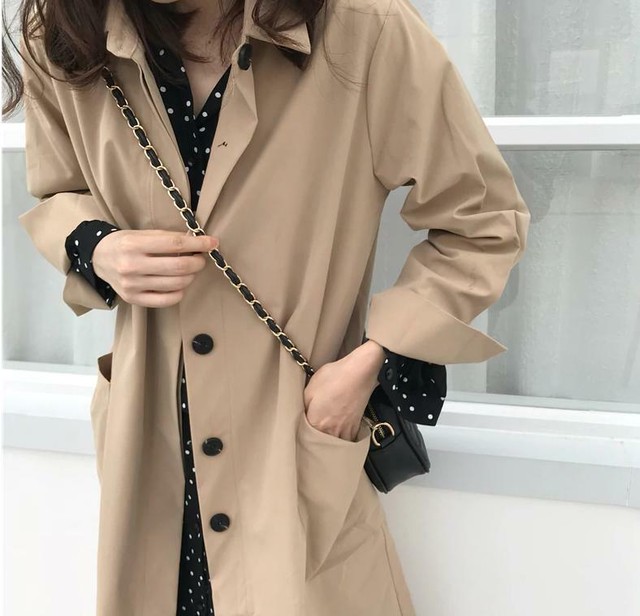 スプリングコート レディース マキシ丈 トレンチコート 薄手 ゆったり ロングコート アウター 春秋 レトロ オシャレ 通勤 通学 黒 ベージュ 韓国アパレル 通販サイト ネットショップ Amour