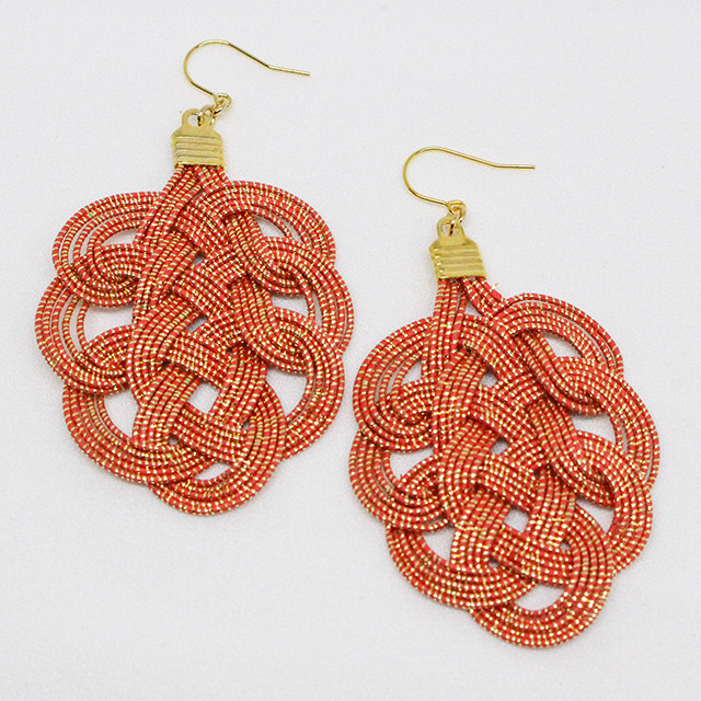 リーフピアス/イヤリング レッド