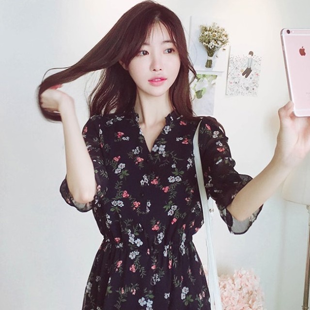 春 夏 ワンピース 花柄 シフォンワンピース 韓国 ファッション レディース 夏服 シースルーワンピース ボタン Vネック 膝上 ミニワンピース 半袖 シャーリング フリル 春夏 ワンピース Vestito
