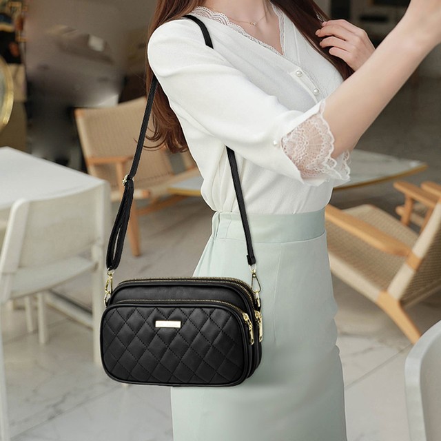 レディースバッグ 小さめ肩掛けバッグ 合成皮革 バッグ ショルダーバッグ レディース 斜めがけ キルティングバッグ 3ポケット コンパクトバッグ 軽量 ネット通販 購入 激安 10代 代 30代 40代 春 夏 秋 冬 Roprot ロプロット ファッション レディースアパレル販売