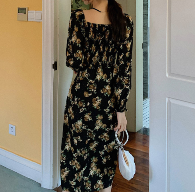 花柄ワンピース 大人 春 21 黒 長袖 ミモレ丈 韓国 秋 スクエアネック パーティー Cinderella Story
