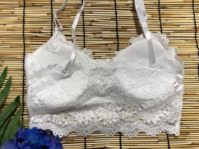 即納 白 レース インナー 見せブラ レース パット付きインナー パット付き楽ブラ 下着 ブラ Import Select Shop Angie S Chou Chou