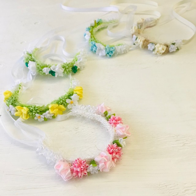 小さな花冠 ヘッドドレス サックス 水色 ハワイアンリボン Pualipine ハワイアンリボン アクセサリー