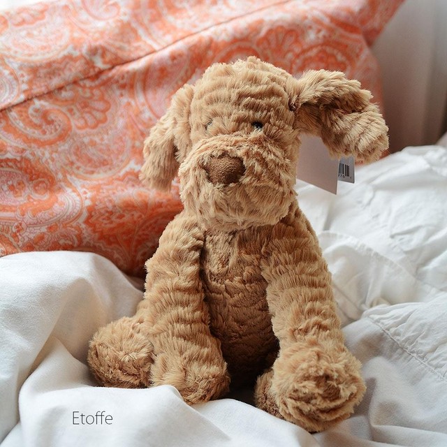 ファドルウードル パピー Mサイズ Jellycat Fuddlewuddle Puppy Medium イギリスの シャーロット王女 にも愛用された ジェリーキャット もふもふ わんこ 犬 ぬいぐるみ 大人女子 ギフト 癒し プレゼント お祝い 出産祝い 誕生日 最高級 縫いぐるみ ソフト ドール ふわふわ