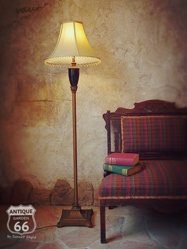 Usaヴィンテージ ビーズシェード フロアランプ スタンドライト ルームランプ C 061 0 Antique Style アンスタ アメリカ買付けのヴィンテージ アンティークのおみせ