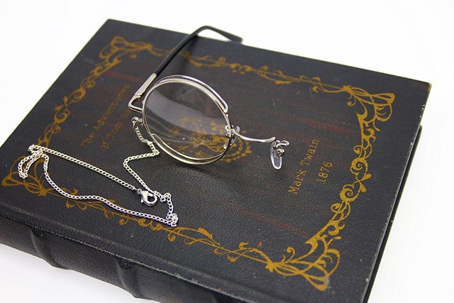 撮影用アイテム モノクル 片眼鏡 レンズ 落下防止飾りチェーン有 即納品 文化雑貨スタジオ凛 コスプレ 撮影用衣装 ウィッグ 小道具 武器 雑貨 の通販サイト