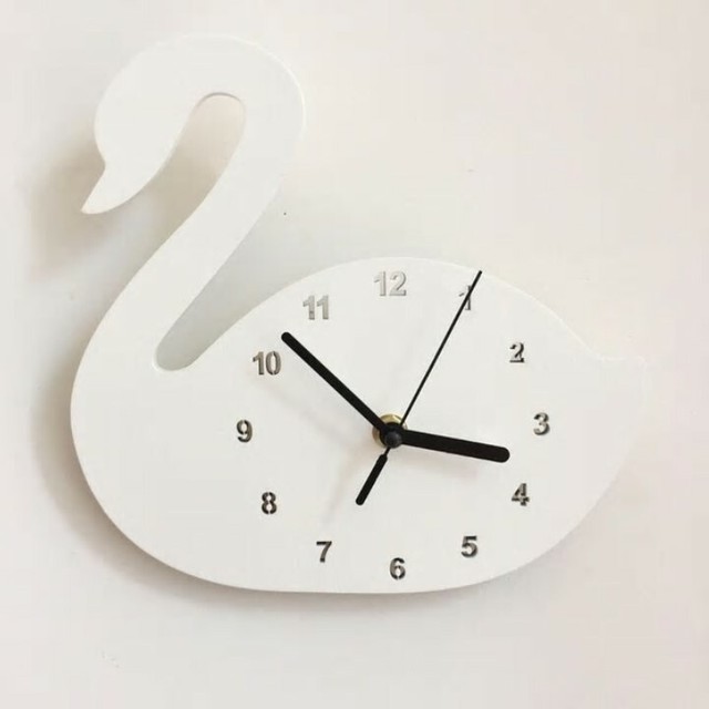 Cl 掛け時計 北欧 木製 白鳥 子供部屋 パステルカラー 可愛い 贈答 装飾 ギフト プレゼント Coloring Life